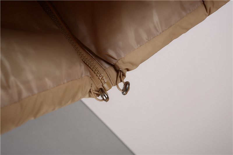 Gilet matelassé sans manches pour femme, col montant court avec cordon de serrage, léger et compressible, idéal pour l'automne/hiver, style décontracté et streetwear._voghion.com