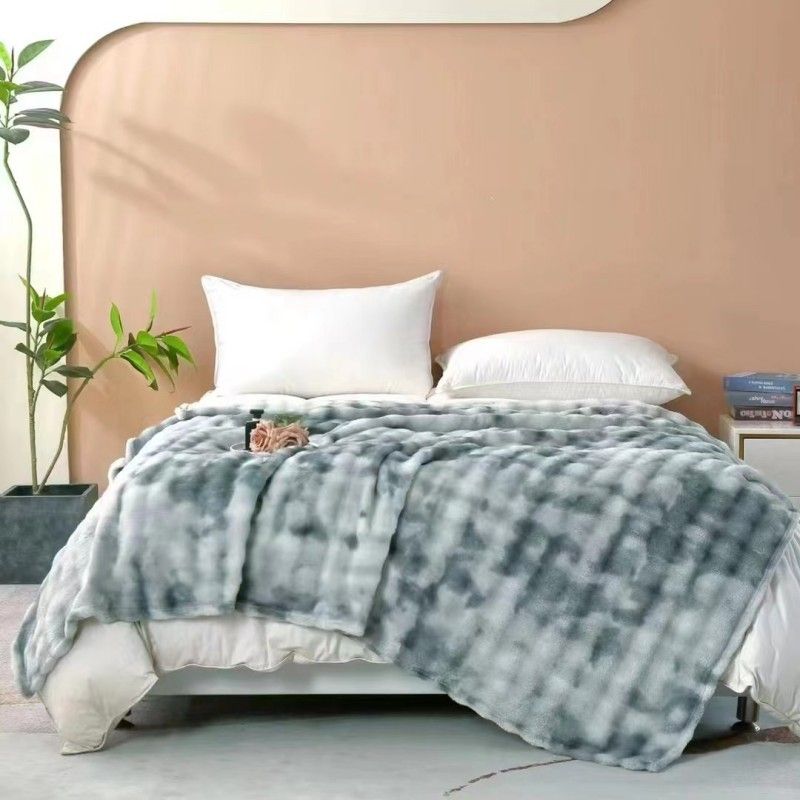 Towel Quilt Summer Gift Thin Blanket Flannel Sheet_voghion.com