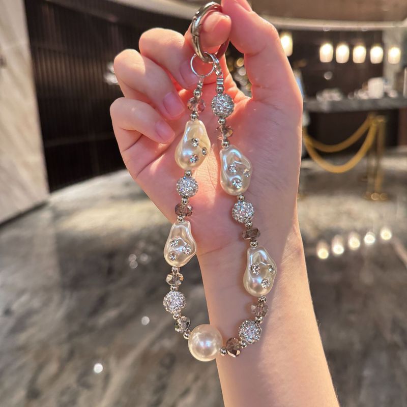 Ins High Grade Super Flash Mobile Phone Diamond Keychain Pendant All Match Anti Chain Special Shaped Pearl Bow Mobile Phone Chain_voghion.com