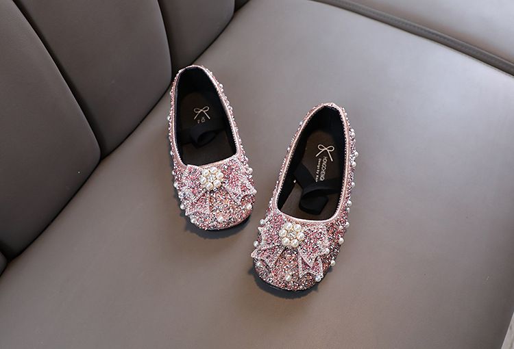 Scarpe da spettacolo per mamma e bambini Scarpe da principessa con paillettes Versione coreana Scarpe da bambina con cristalli Fondo morbido_voghion.com