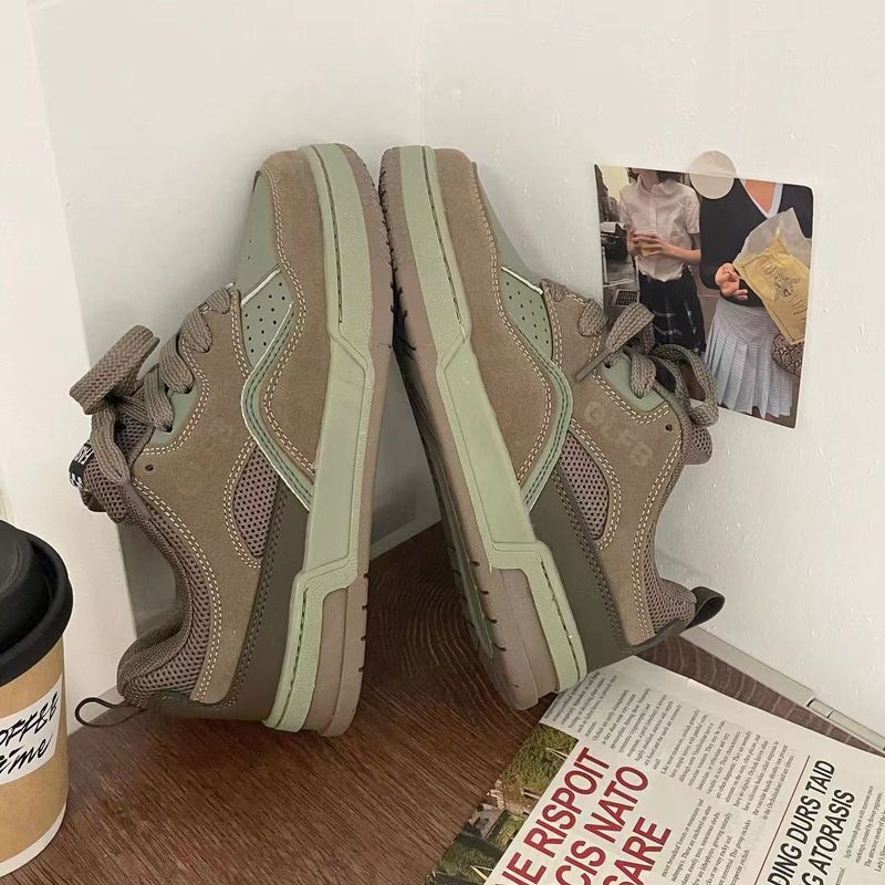 Instagram nicho contrastante tendência de cores tênis de treinamento alemães, estilo chique americano masculino Hong Kong casal casual esportes_voghion.com