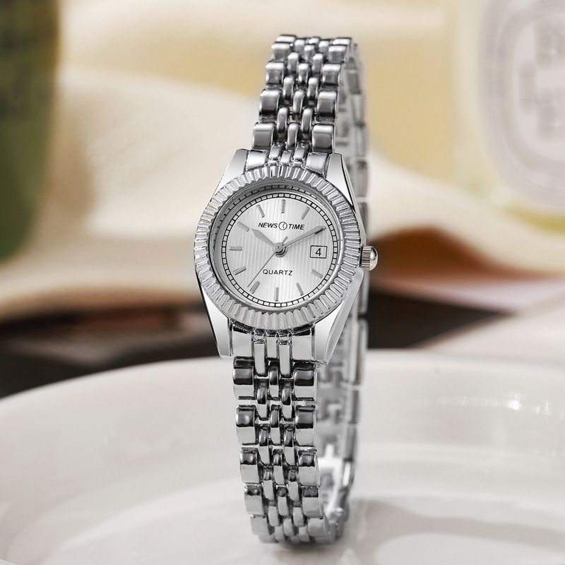 Çelik Bantlı Kadınlar İçin Basit ve Zarif Klasik Çok Yönlü Altın Kuvars Saat_voghion.com