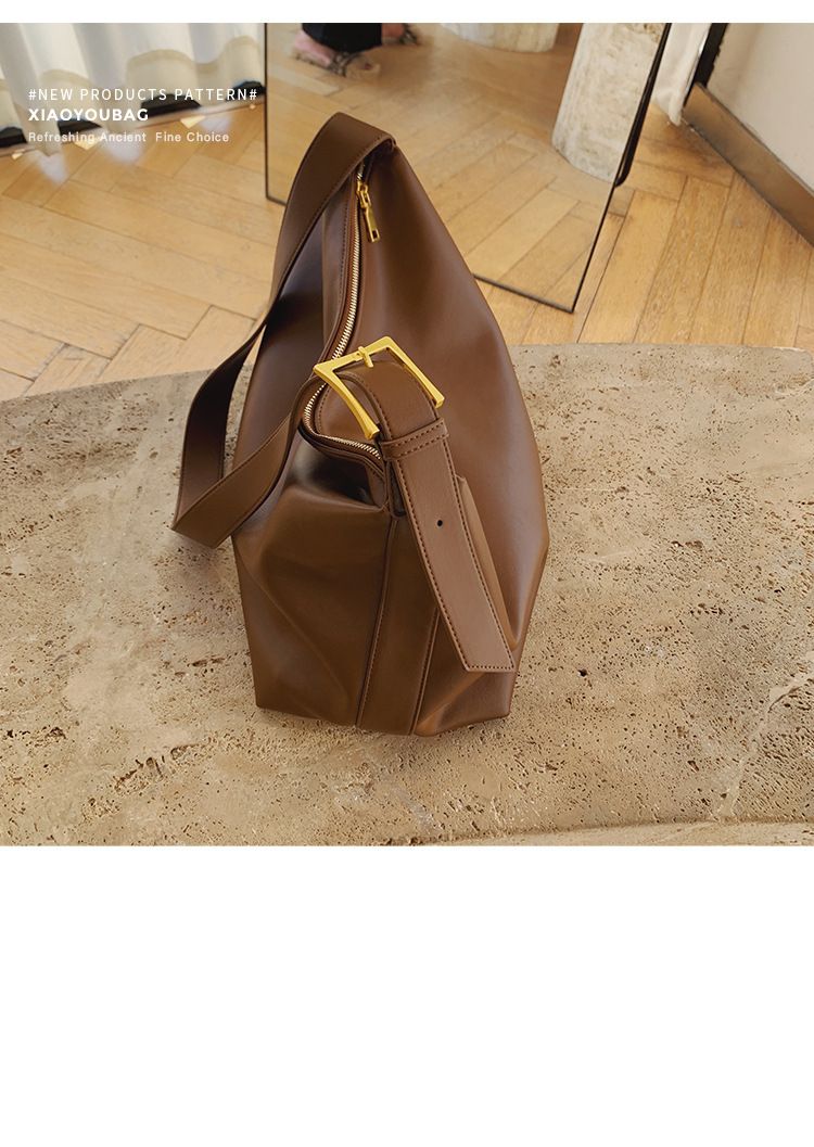 Vielseitige weiche Ledermode Casual für Damen Herbst 2024 Neue Instagram-Tragetasche mit großer Kapazität, ungewöhnliche Umhängetasche_voghion.com