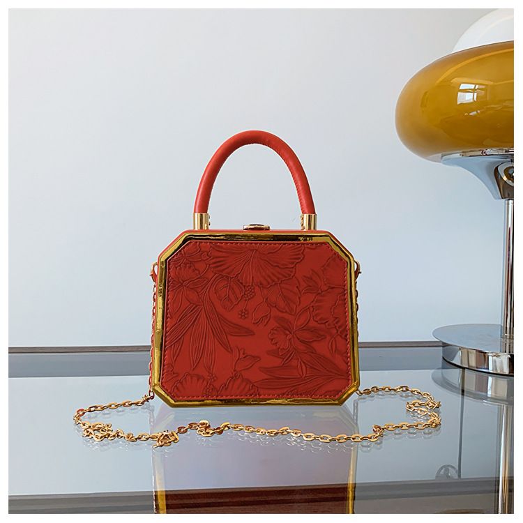 Women's High-End New Fashion Handbag Crossbody Shoulder Evening Versatile Box Bag_voghion.com