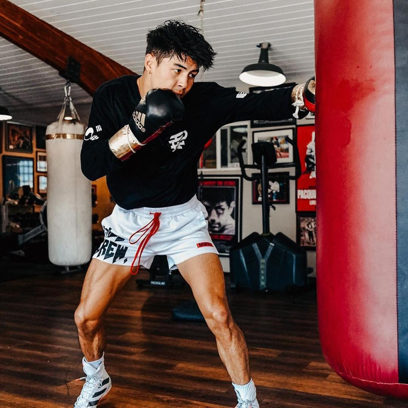 Nuovi pantaloni sportivi in rete ad asciugatura rapida di marca alla moda, pantaloni da allenamento per gambe da basket, pantaloncini da uomo_voghion.com