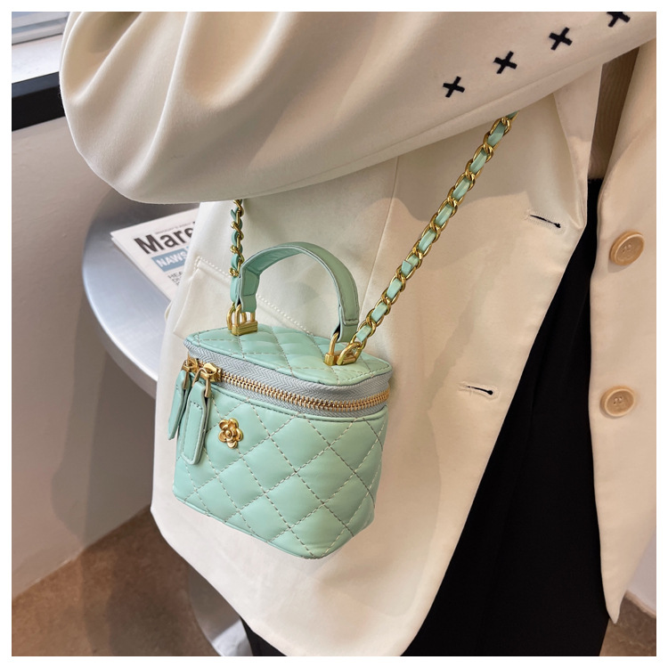 Lingge Kettentasche Damen 2023 neue Minitasche Persönlichkeit Pop ausländisches Temperament Umhängetasche Eimertasche_voghion.com