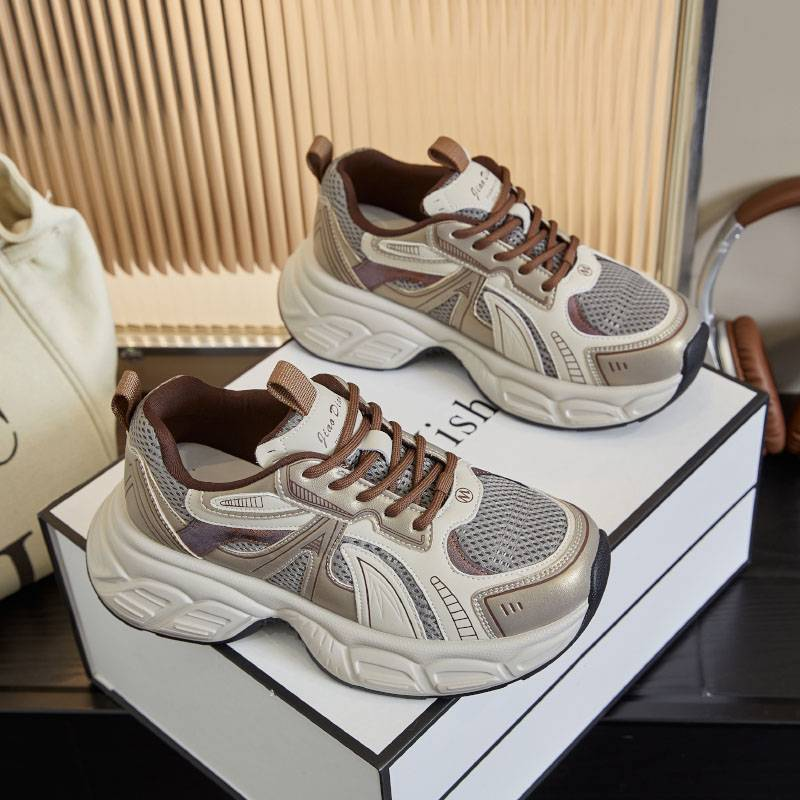 Mingliu Suction film sole dad shoes 2025 spring new casual running shoes thick sole height increasing sports shoes women's versatile shoes children_voghion.com