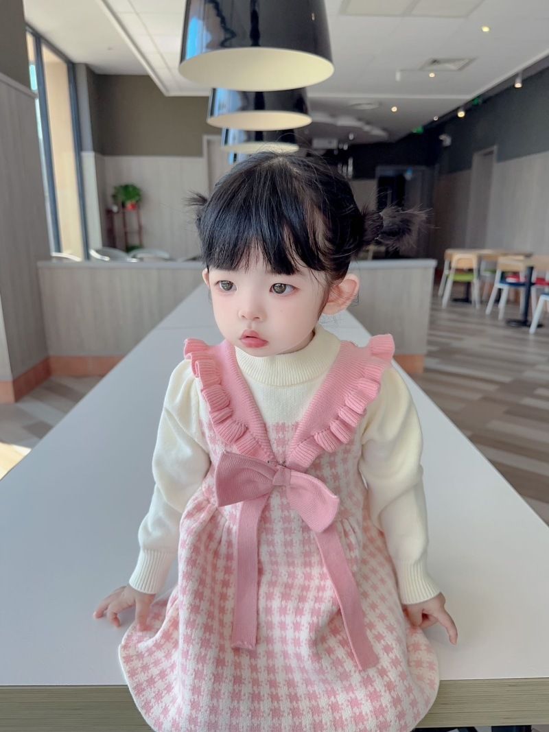 Mädchenkleid, ausgefallenes kleines Mädchen, süßer Strickpullover mit Schleife, Kinderkleid_voghion.com