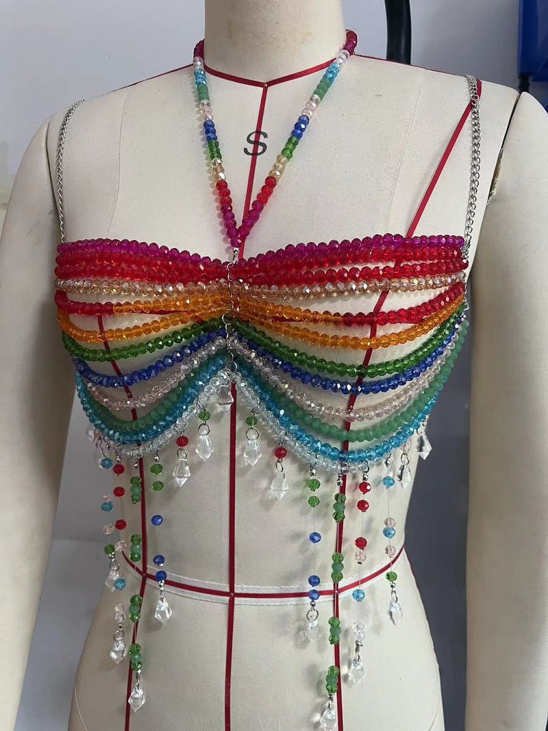 Divatos melltartó lógó nyakú kis tank top testlánc színes gyöngyös női dekoratív melllánc_voghion.com