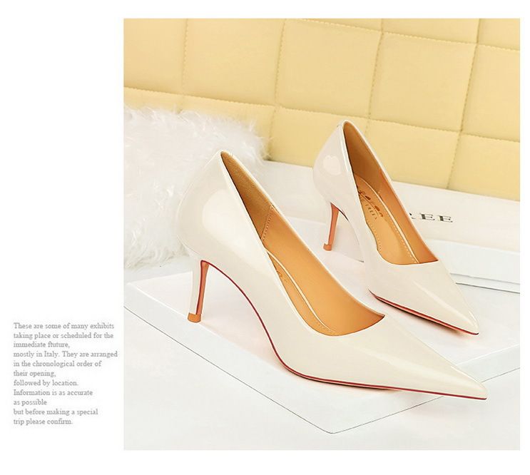 Dámské třpytivé lakované kožené lodičky na vysokém podpatku s tenkou, mělkou špičatou špičkou_voghion.com