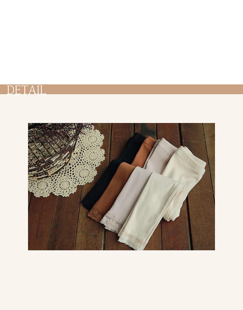 Kanner Schlank Leggings mat Spitzenrand_voghion.com
