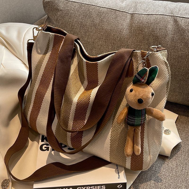 Neue trendige Umhängetasche, modische urbane Handtasche mit großer Kapazität und Canvas-Textur, einfache Pendler-Tragetasche_voghion.com