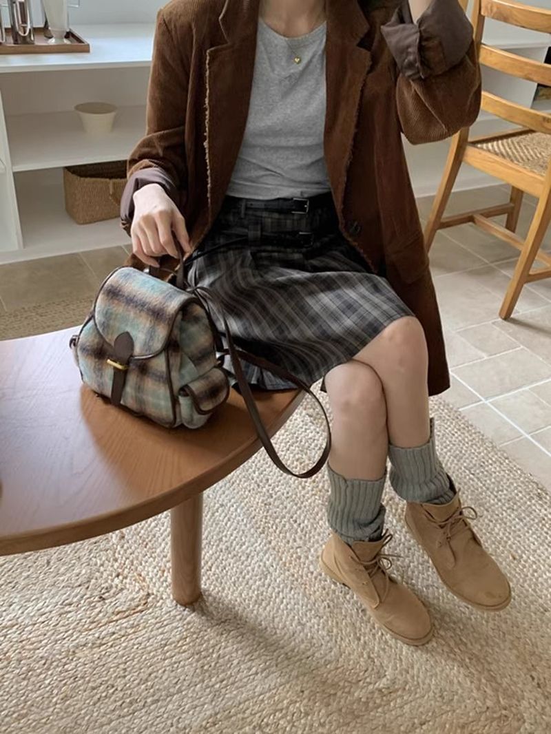 Vintage Woolen Velvet Whi Checkered Autumn Winr College Style Student Backpack For Women Commuting Simple British_voghion.com