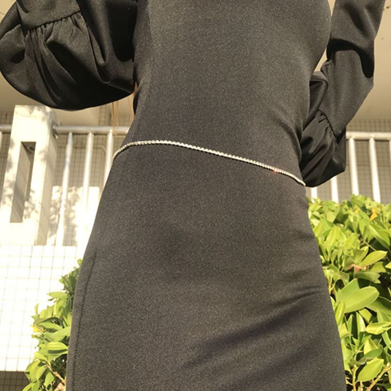Gioielli da donna con catena in vita con diamanti scintillanti e tripli con diamanti singoli_voghion.com