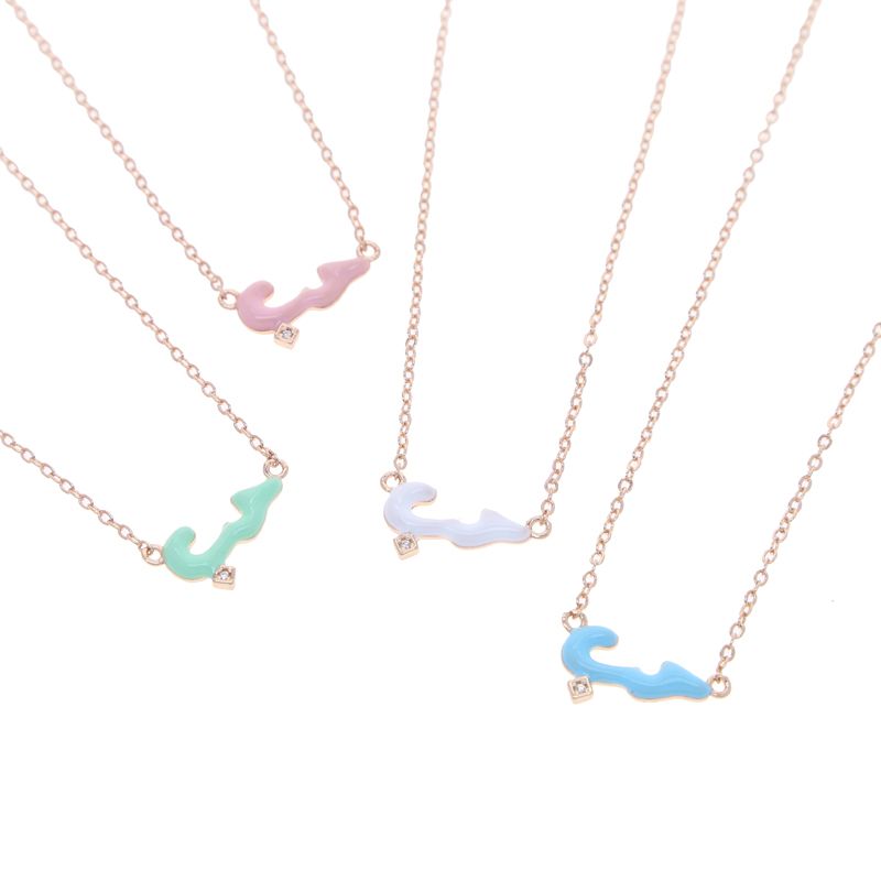 Collana con ciondolo a forma di lettera d'amore araba in smalto pastello con micro pavé 5A CZ, pronta consegna, 2024, regalo di San Valentino, gioielli di moda_voghion.com
