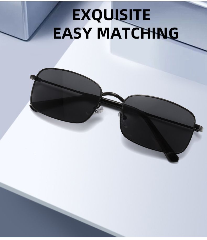 New Retro Metal Ultra Light Square Frame Anti Ultraviolet Sunglasses Small Face Personality Driving Sunglasses_voghion.com