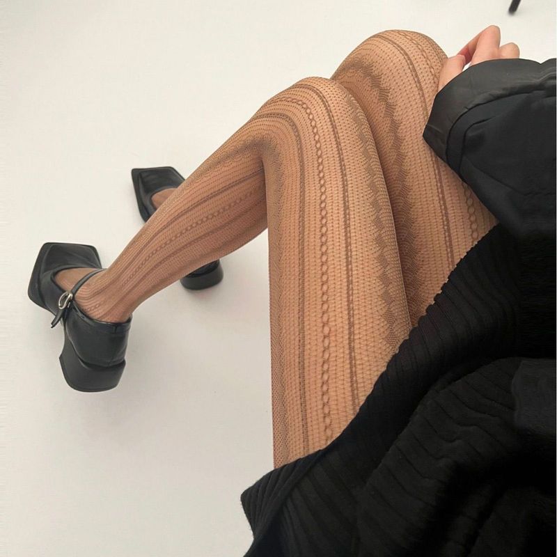 Spring And Autumn Striped Red Millennium Slim Stockings Retro Dark Pattern Hot Girls All Match Thin Tights 6196_voghion.com
