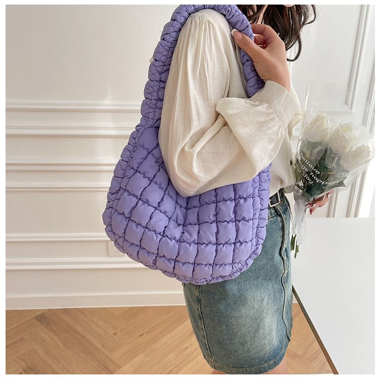 Borsa a tracolla elegante da donna con design antirughe, tessuto Oxford leggero, chiusura con cerniera, dimensioni medie per l'uso quotidiano, borsa Macaron Cloud_voghion.com