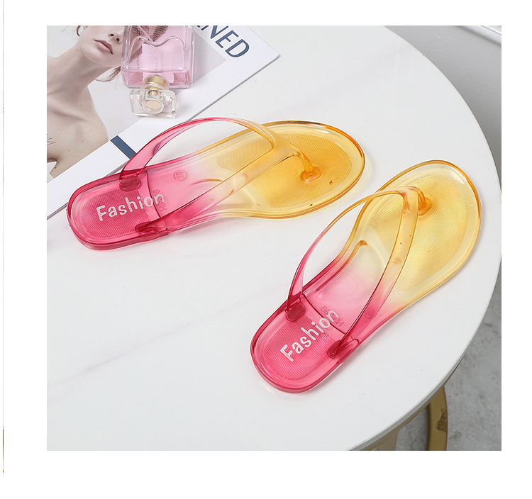 Kaks kalasabamustriga sussi naiste suviseks moeks uued gradientvärvi rannakristallkingad sirged_voghion.com