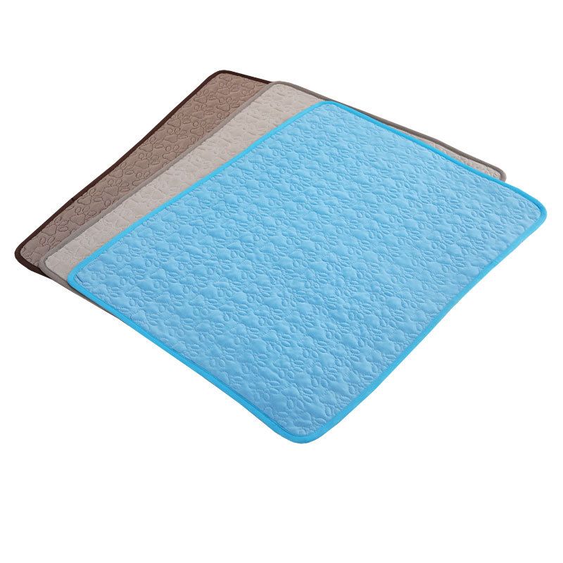 Cama refrescante y transpirable de seda para gatos, ideal para el verano, resistente a las mordeduras._voghion.com