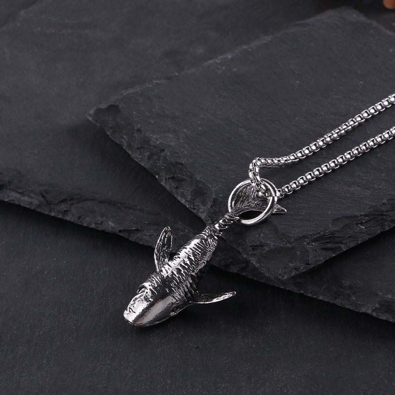 Trendy Street Hip-hop Whale Necklace, Internet Celebrity Personality, Trendy Fish Shaped Sweater Pendant, Couple, Male_voghion.com