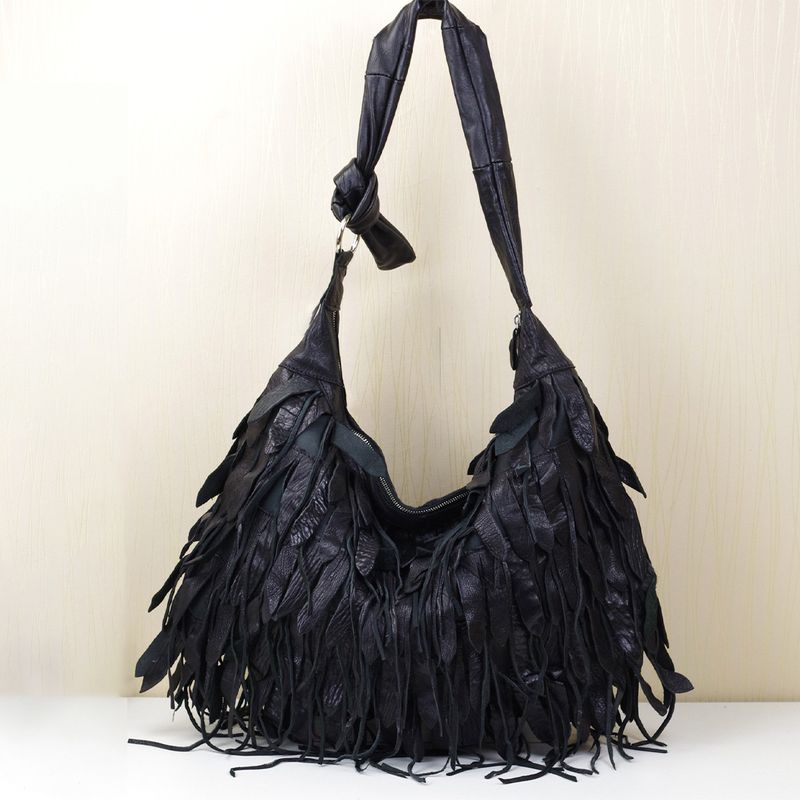 Bolso de piel nuevo para mujer, bolso hobo personalizado con borlas de rayas negras, suave y casual para mujer, bolso de hombro, bolso de piel de oveja para mujer_voghion.com