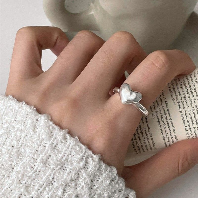 2025 New Arrivals Wide edged women's ring, an index of hip-hop style_voghion.com