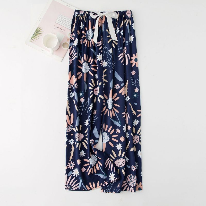 Women's Sleepwears Large size pants thin pregnant women can wear shorts on the beach_voghion.com