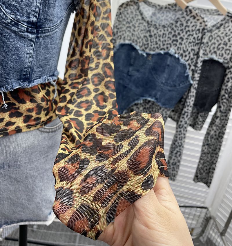 Damenbekleidung Real Shot Fashion Leopardenmuster Perspektive Hot Girl Mesh Splicing Denim Unregelmäßiges Bottoming Shirt Kurzes Top_voghion.com