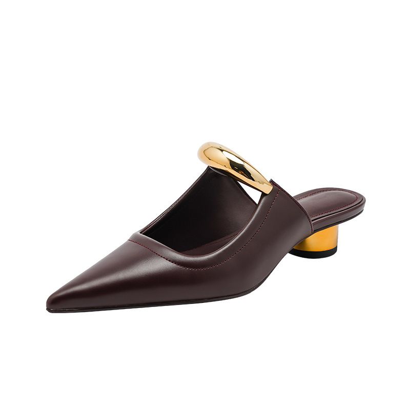 Minimalistische Spitz-Mules für Frauen, französischer Stil, klobiger Mittelabsatz, Halbschuhe, Zehenkappe aus Metall, offene Zehensandalen_voghion.com
