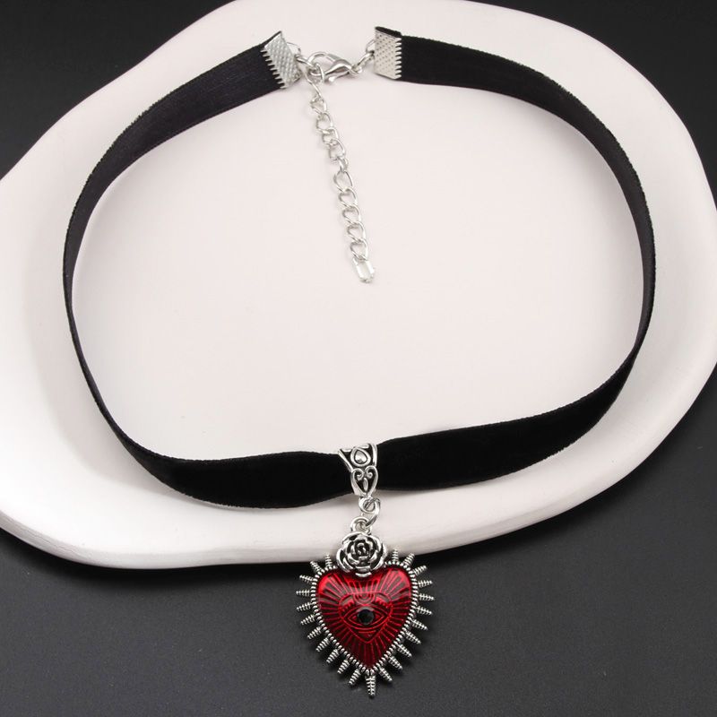 Mode Gotisk Mörk Fjäril Hjärta Pil Hänge Chokers Halsband Punk Rosenöga Veet Halsband För Alternativ Flicka Mystisk_voghion.com