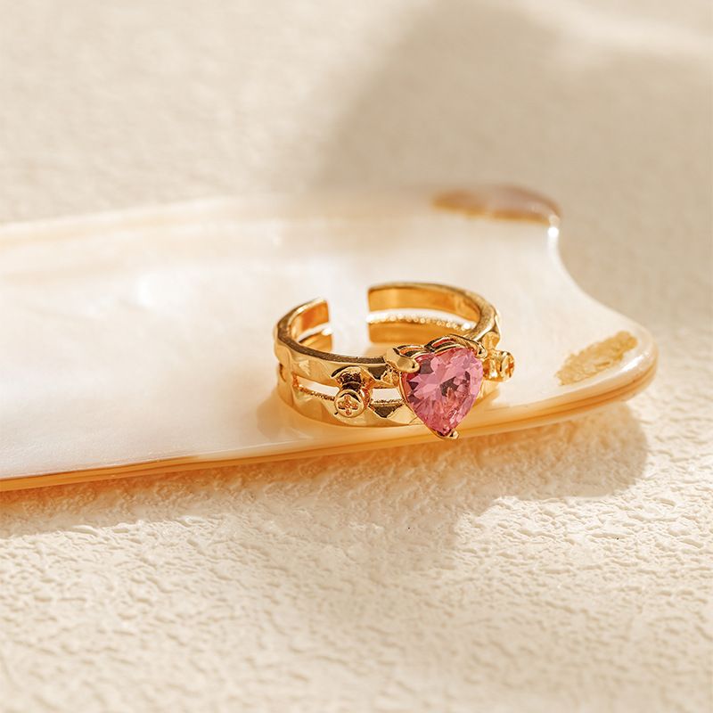 Anello di alta qualità in vero oro K placcato in ottone con design a farfalla e personalità, zircone, design squisito a goccia d'acqua_voghion.com