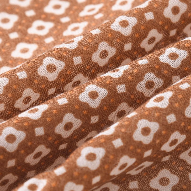 Sciarpa creativa alla moda in seta con effetto lino e cotone di nicchia coreana con blocchi di colore._voghion.com