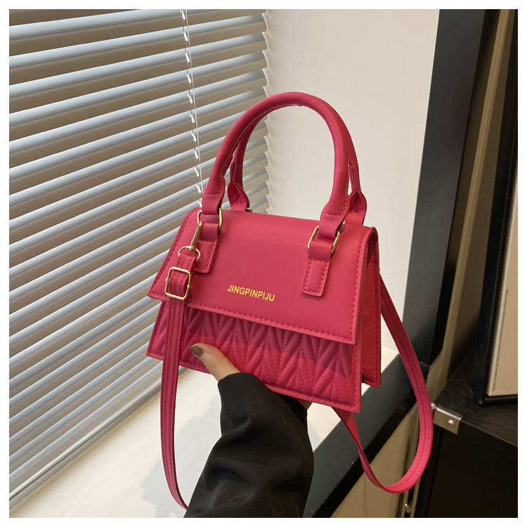Borsa ricamata alla moda Lingge 2024 Borsa a tracolla singola casual a tracolla in edizione coreana estiva alla moda_voghion.com
