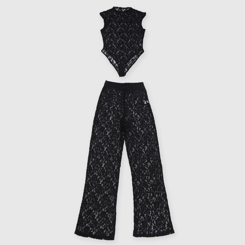 Elegante completo in pizzo da due pezzi: top trasparente aderente e pantaloni con elastico in vita per donna_voghion.com