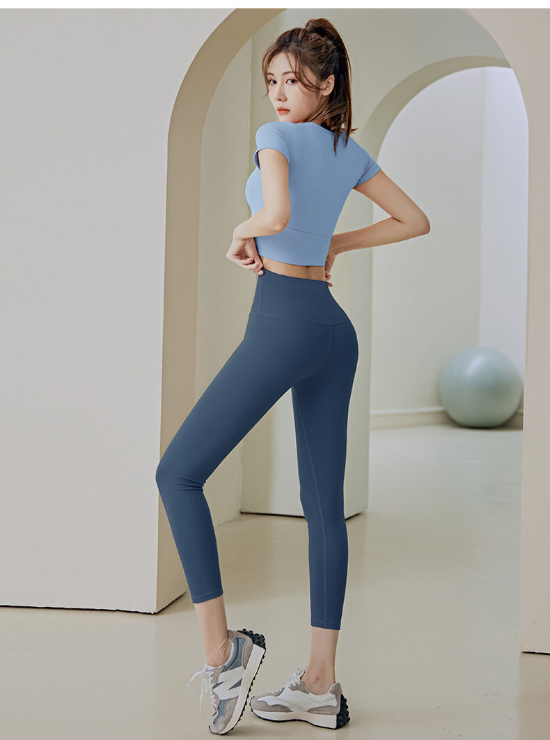SUPERFLOWER Wo's Casual Traspirante Slim Sport Running Fiess T-Shirt Yoga Top con Reggiseno Fisso Abbigliamento Sportivo per_voghion.com