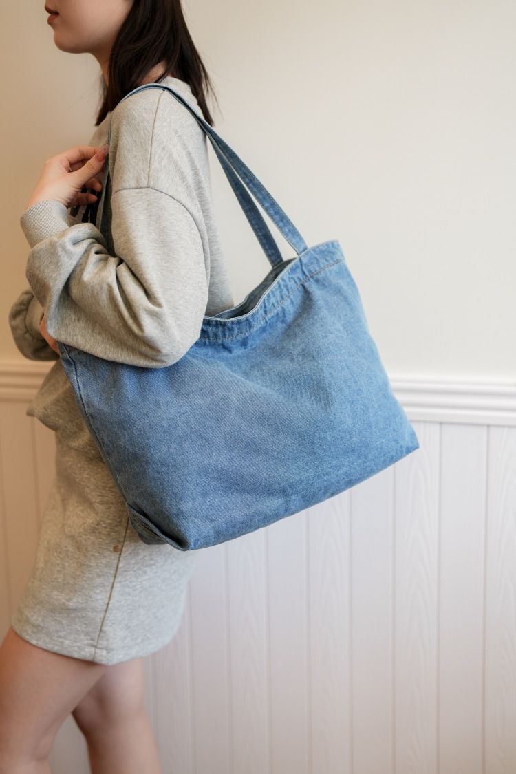 Denim Bag Women's Shoulder Bag Large Capacity Solid Color Washed Denim Bag Student Commuter Shoulder Bag Female Art Casual Handbag_voghion.com
