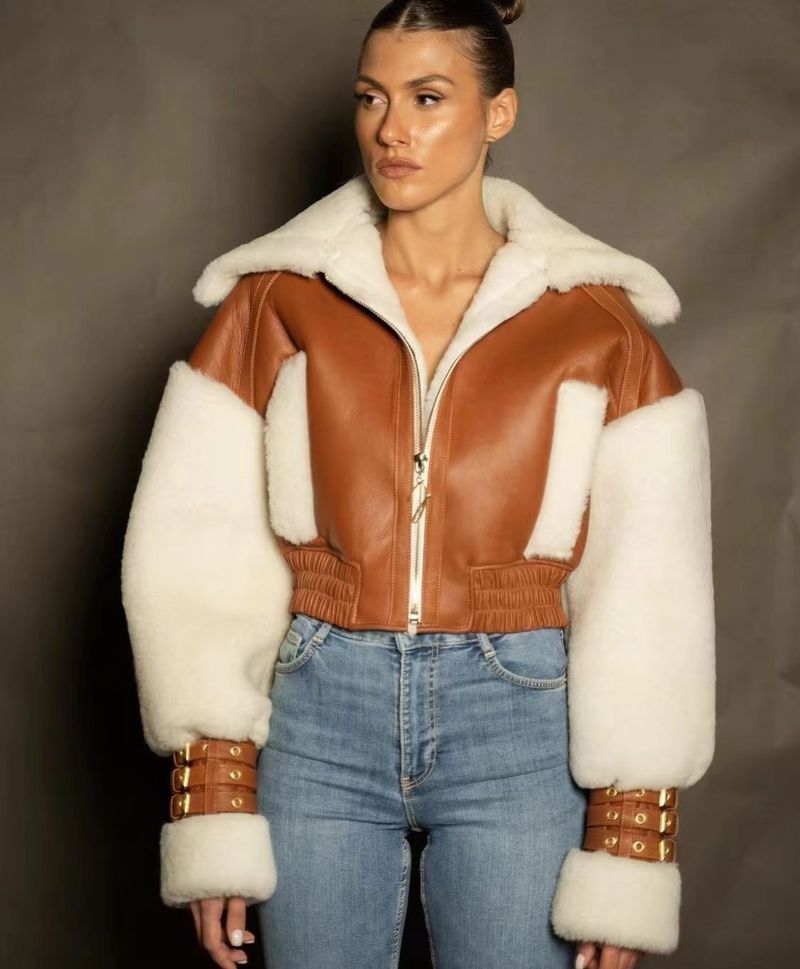 Fur one-piece lamb fur short coat women's winter American retro stitching contrast color hooded motorcycle jacket top_voghion.com