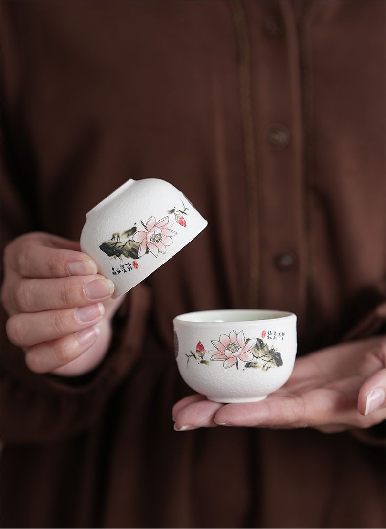 Kung-Fu-Set, Box mit einer und vier Tassen, kleines Set, Teekanne aus Keramik, Geschenk für Geschäftsveranstaltungen, Hochzeitsbegleitergeschenk_voghion.com