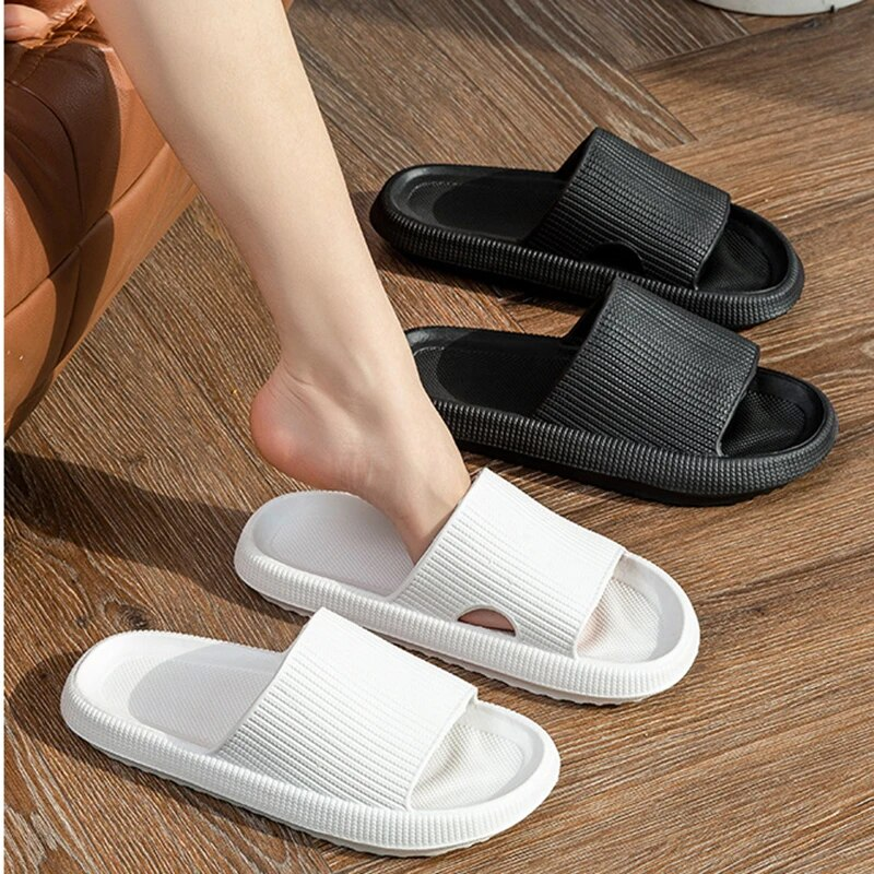Neue Dicke Plattform Badezimmer Hause Frauen Mode Weiche Sohle Eva Indoor Sandalen Nicht-Slip Flip Flop Männer Hausschuhe_voghion.com