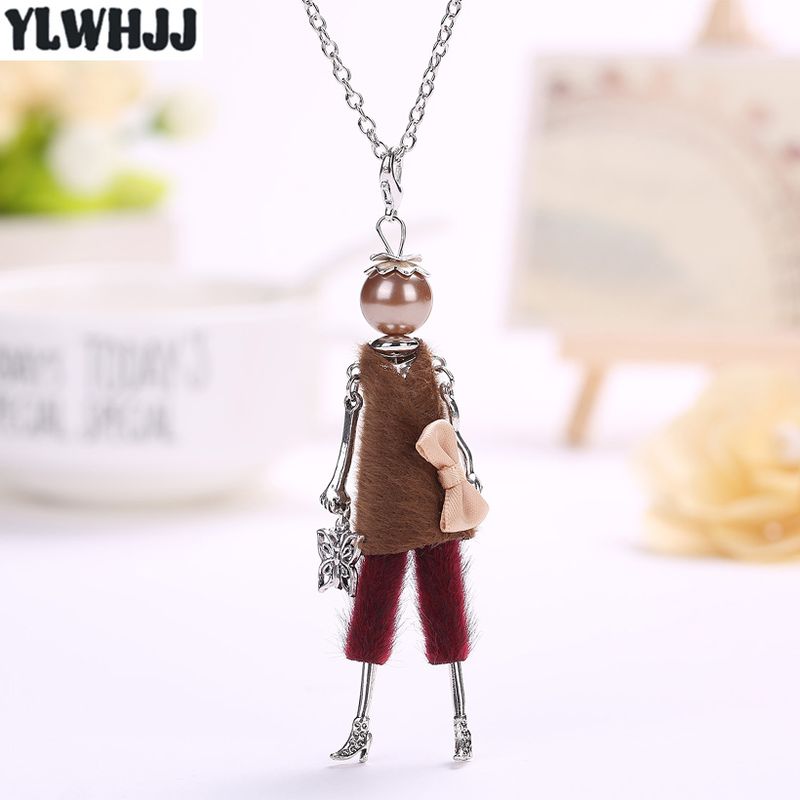 Pronta consegna YLWHJJ nuove collane lunghe nere carine per bambole da donna e pendenti per abiti caldi per bambine, maxi collana di marca, dichiarazione di moda_voghion.com