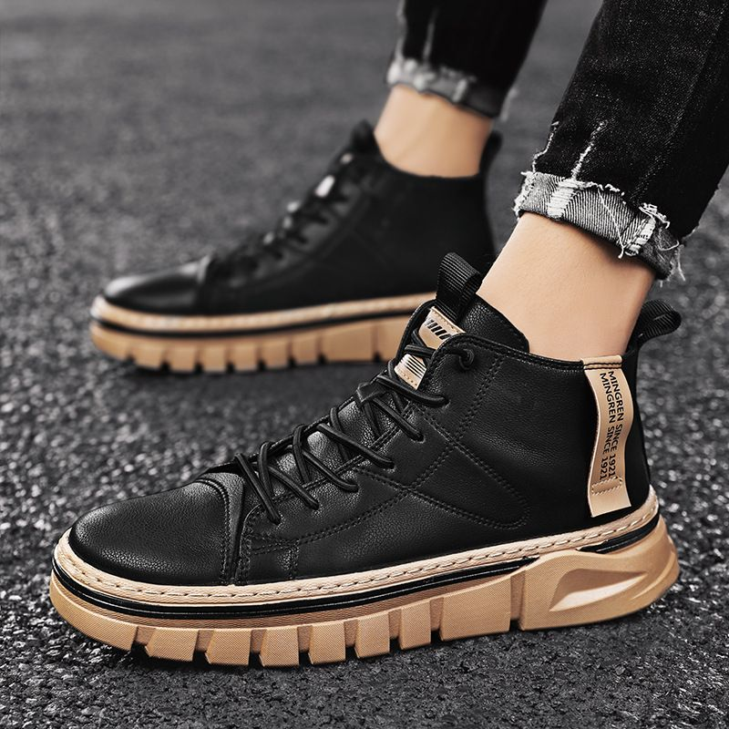 Botas masculinas Martin de cano alto 2023 outono e inverno nova tendência estilo britânico preto aumento locomotiva ferramental moda_voghion.com