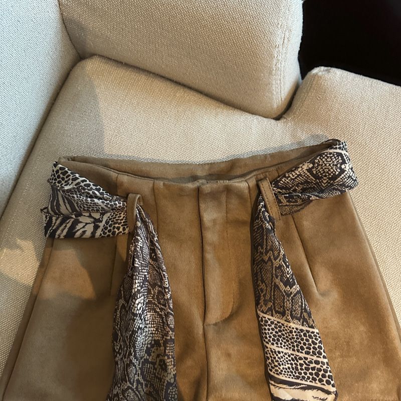 Pantaloni casual a gamba larga con stivaletti a trapezio, versatili, a vita alta, in pelle scamosciata, alla moda autunno 2025, per donna_voghion.com