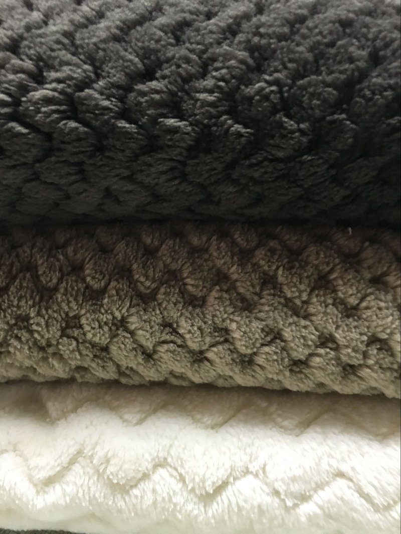 Coperta di ananas in maglia solida invernale giapponese Coperta di flanella di velluto Beibei Coperta di aria condizionata per ufficio estivo_voghion.com