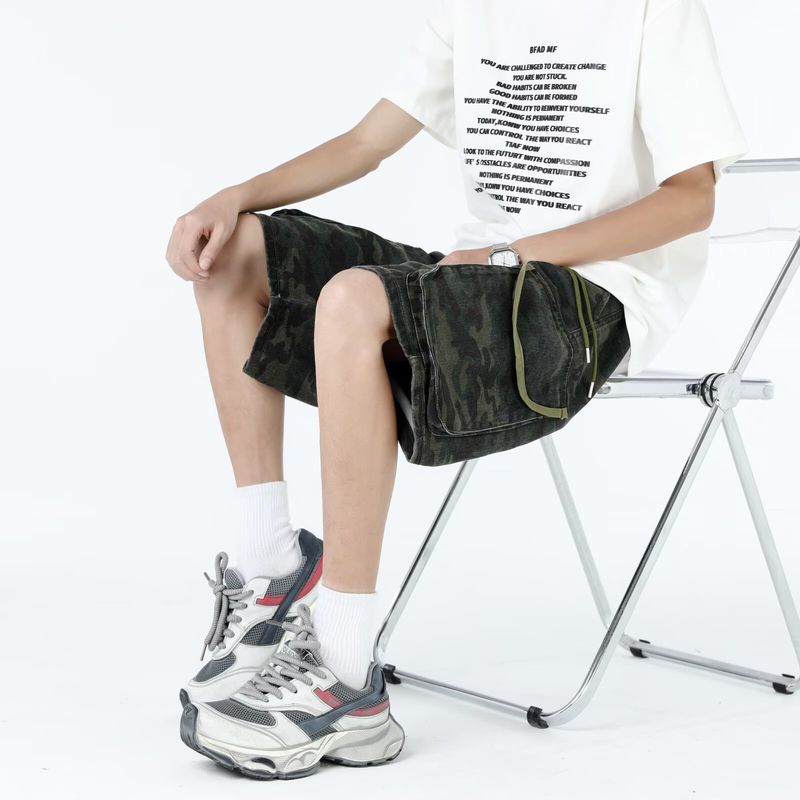 Urban Camo Cargo Shorts – Military-Inspired Washed Denim With Multi-Pocket Design (Tactical Aesthetic, Light Stretch, Summer Essential)_voghion.com