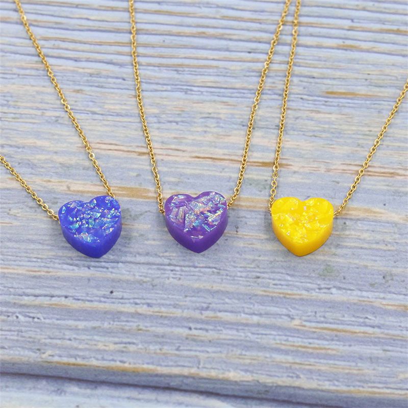 Vendita calda Collana da donna con ciondolo in opale a forma di cuore_voghion.com