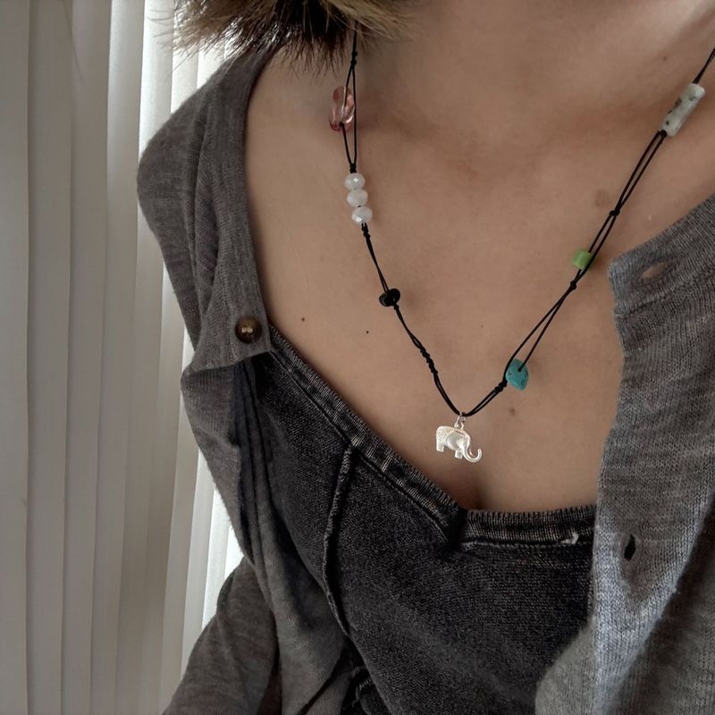 Elephant Pendant Necklace Female Hand-woven Colored Natural Stone Neck Chain Light Luxury Niche New Chinese Beaded Sweater Chain_voghion.com