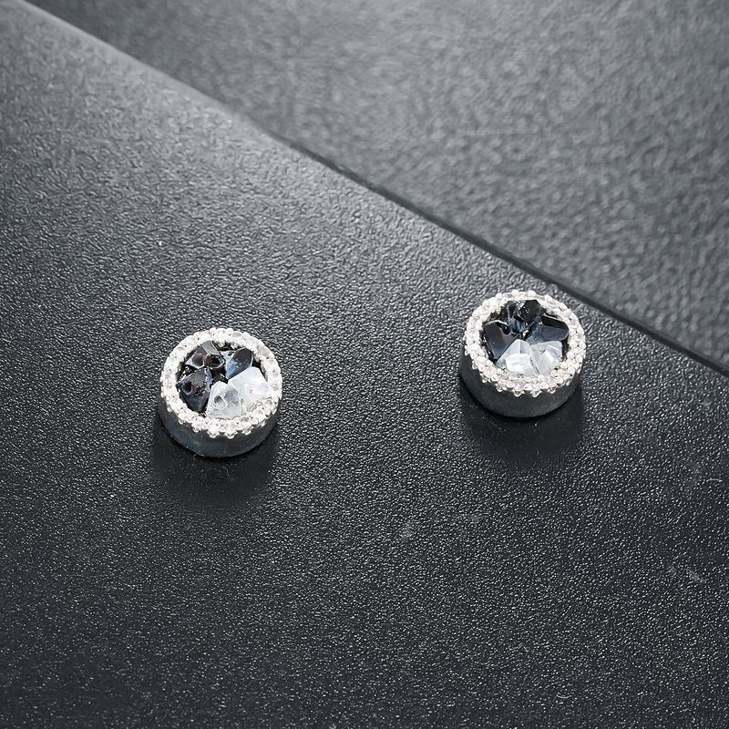 Ice Crystal Magnetic Ear Clip, Men's High-end Versatile Earrings, Women's Ruffian Handsome Personality, Simple And_voghion.com