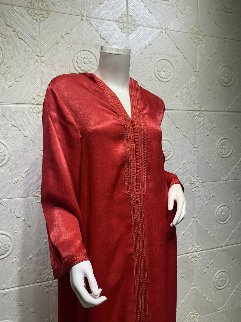 Abaya musulmano in camoscio con pizzo color champagne da donna Abaya maculato da donna_voghion.com