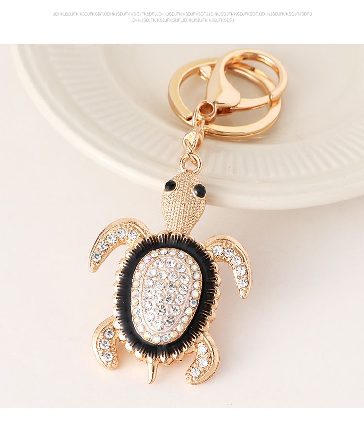 Eingelegter Diamant Kleines Auto Metall Niedliche Schildkröte Für Männer Und Frauen Paar Tasche Anhänger Schlüsselanhänger_voghion.com